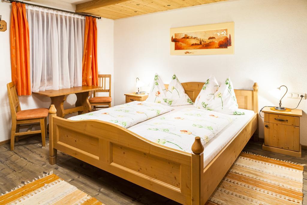 Biobauernhof Kleinummerstall Миттерзилль Экстерьер фото